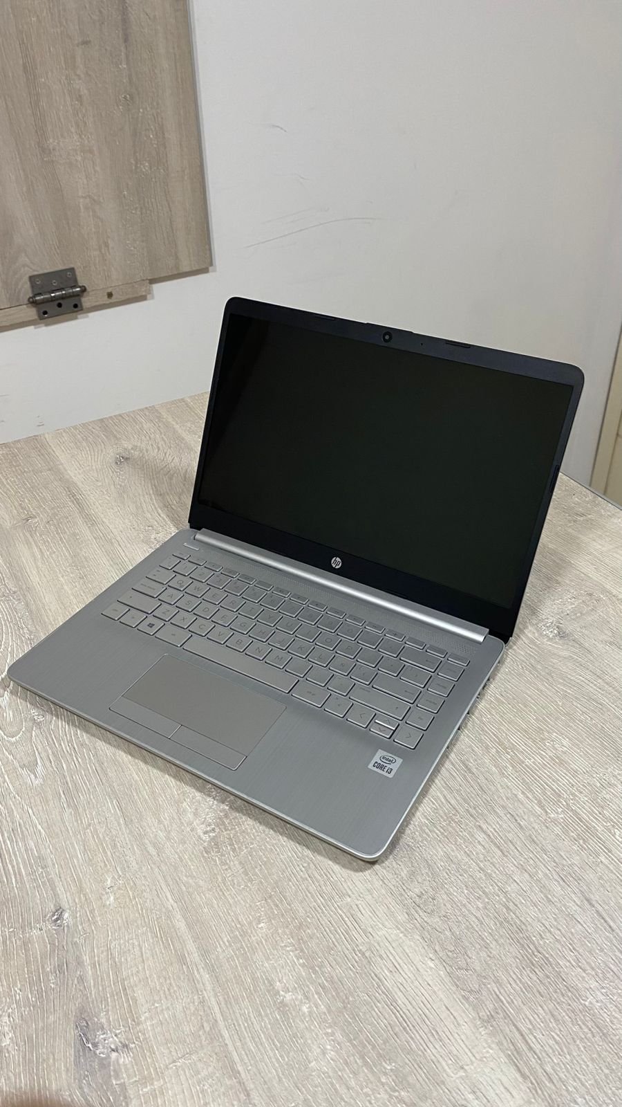 HP 14-CF2077LA I3-1010U 8GB RAM SSD NVME 256GB - Image 2